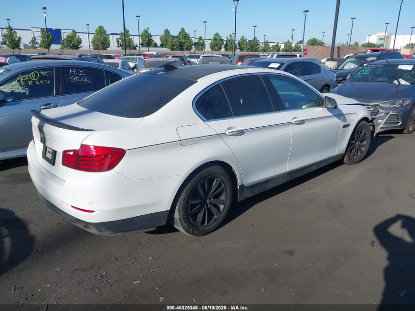 2016 BMW 5er VIN WBA5A5C52GG353085 IAAI salvage auction — FRONT END, Salvage Title, sold $2,300 on 2026-07-24 (photo 4)