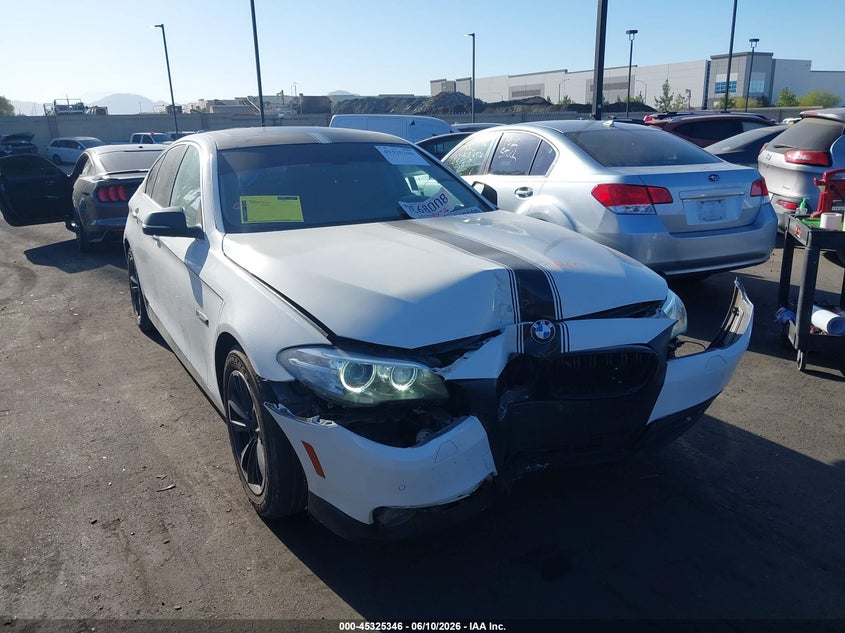 2016 BMW 5er VIN WBA5A5C52GG353085 IAAI salvage auction — FRONT END, Salvage Title, sold $2,300 on 2026-07-24 (photo 6)