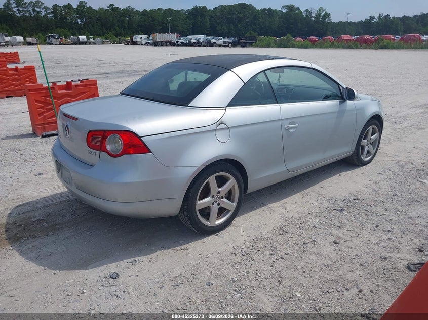 2007 Volkswagen Eos VIN WVWDA71F57V018596 IAAI salvage auction — NORMAL WEAR, Clear-Dealer Only (North Carolina), sold $175 on 2026-07-14 (photo 4)