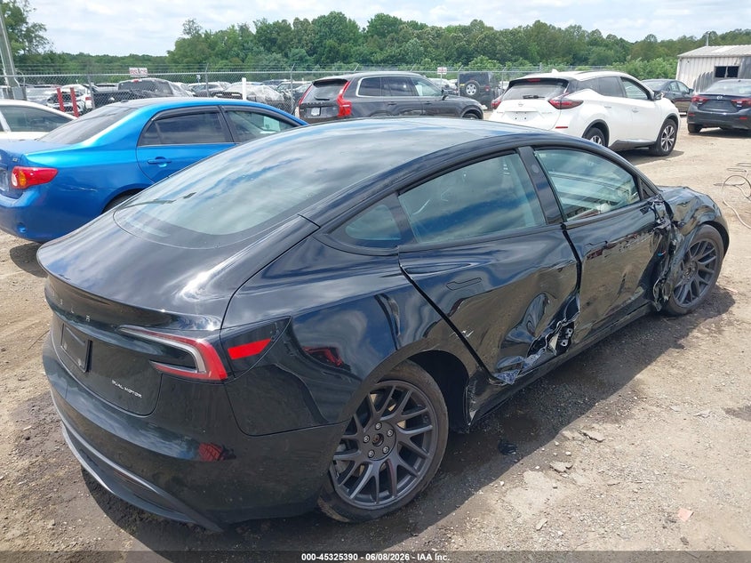 2025 Tesla Model 3 VIN 5YJ3E1EB9SF906618 IAAI salvage auction — SIDE, Salvage Title, sold $12,700 on 2026-07-20 (photo 4)