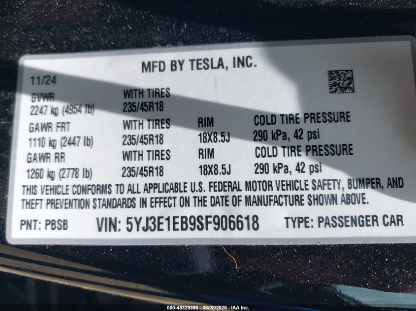 2025 Tesla Model 3 VIN 5YJ3E1EB9SF906618 IAAI salvage auction — SIDE, Salvage Title, sold $12,700 on 2026-07-20 (photo 9)