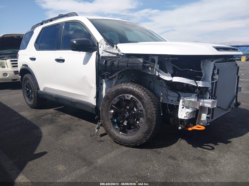 2026 Honda Passport VIN 5FNYF9H89TB057576 — IAAI salvage auction photo
