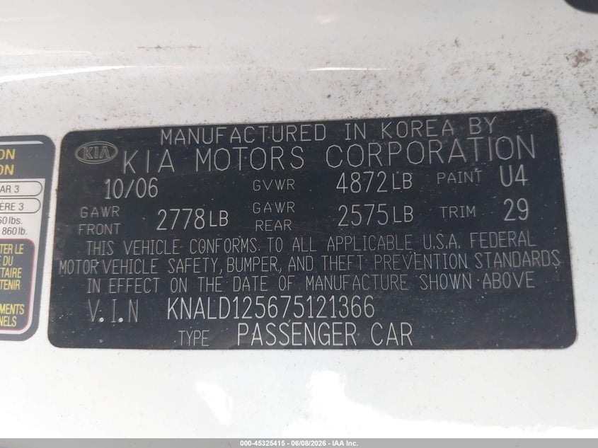 2007 Kia Amanti VIN KNALD125675121366 IAAI salvage auction — RIGHT SIDE, Salvage (Arizona), sold $225 on 2026-07-07 (photo 9)