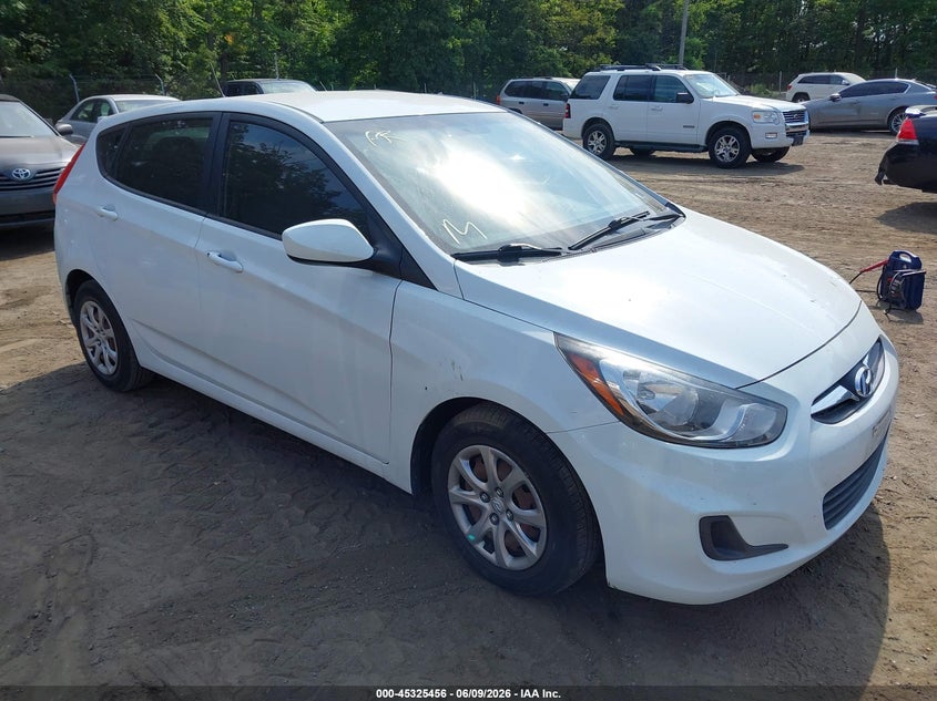 2014 Hyundai Accent VIN KMHCT5AE4EU161328 IAAI salvage auction — NORMAL WEAR, Salvage Title, sold $500 on 2026-07-08 (photo 1)