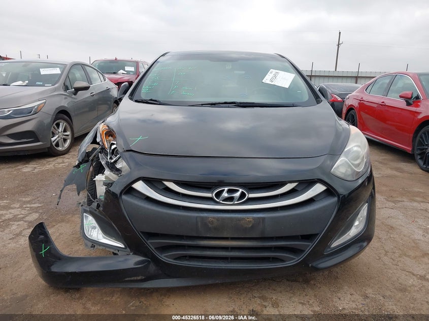 2014 Hyundai Elantra VIN KMHD35LHXEU217137 IAAI salvage auction — FRONT END, Salvage Title, sold $975 on 2026-07-28 (photo 6)