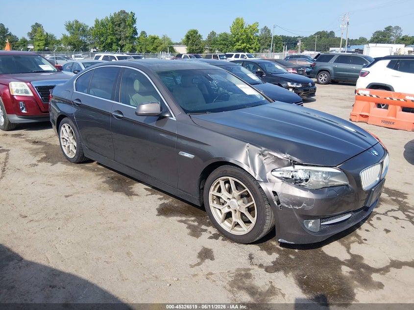 2011 BMW 5 series VIN WBAFR7C56BC607308 IAAI salvage auction — RIGHT FRONT, Clear (Virginia), sold $1,300 on 2026-07-12 (photo 1)
