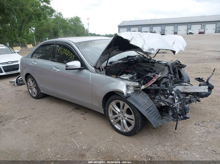 2014 Mercedes-benz C-klasse VIN WDDGF8AB7EG227315 IAAI salvage auction — FRONT END, Salvage Title, sold $650 on 2026-07-22 (photo 1)