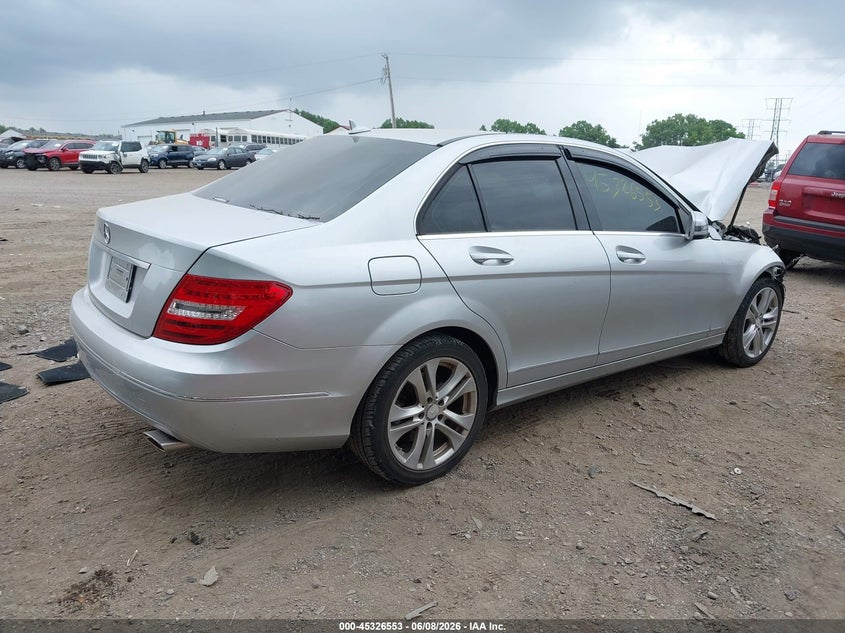 2014 Mercedes-benz C-klasse VIN WDDGF8AB7EG227315 IAAI salvage auction — FRONT END, Salvage Title, sold $650 on 2026-07-22 (photo 4)
