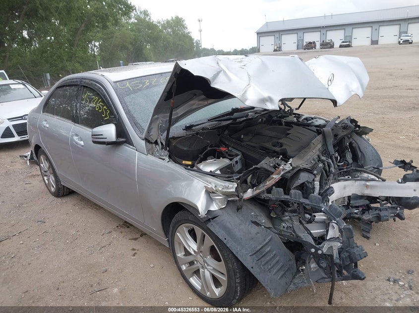 2014 Mercedes-benz C-klasse VIN WDDGF8AB7EG227315 IAAI salvage auction — FRONT END, Salvage Title, sold $650 on 2026-07-22 (photo 6)
