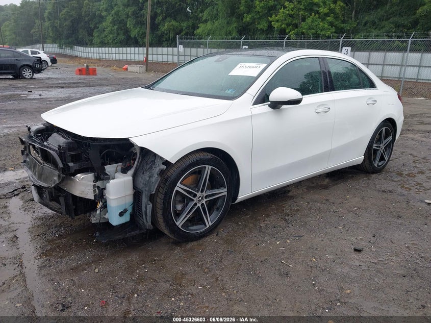 2021 Mercedes-benz A-klasse VIN W1K3G4EB6MJ301422 IAAI salvage auction — FRONT END, Salvage Title, sold $8,000 on 2026-08-06 (photo 2)