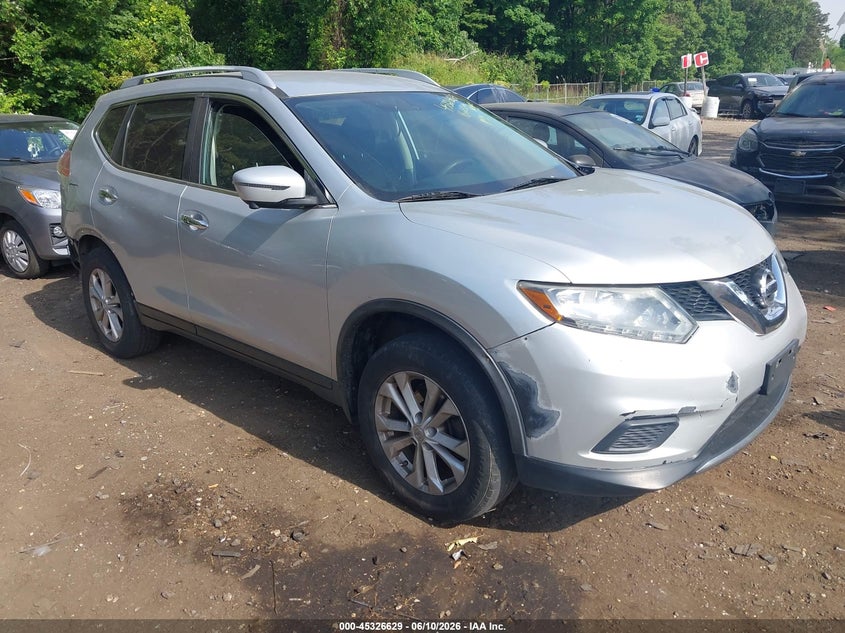 2016 Nissan Rogue VIN JN8AT2MV3GW135451 IAAI salvage auction — REAR END, Salvage (Connecticut), sold $675 on 2026-07-28 (photo 1)