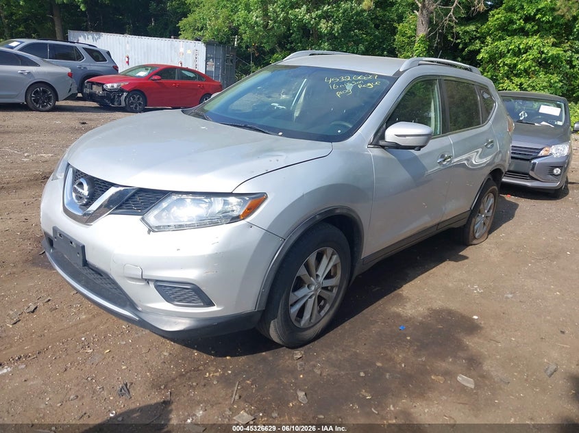 2016 Nissan Rogue VIN JN8AT2MV3GW135451 IAAI salvage auction — REAR END, Salvage (Connecticut), sold $675 on 2026-07-28 (photo 2)