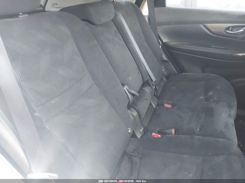 2016 Nissan Rogue VIN JN8AT2MV3GW135451 IAAI salvage auction — REAR END, Salvage (Connecticut), sold $675 on 2026-07-28 (photo 8)