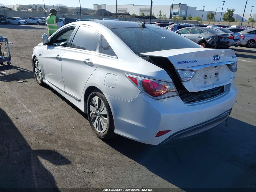 2015 Hyundai Sonata VIN KMHEC4A43FA126194 IAAI salvage auction — REAR END, Salvage Title, sold $875 on 2026-07-17 (photo 3)