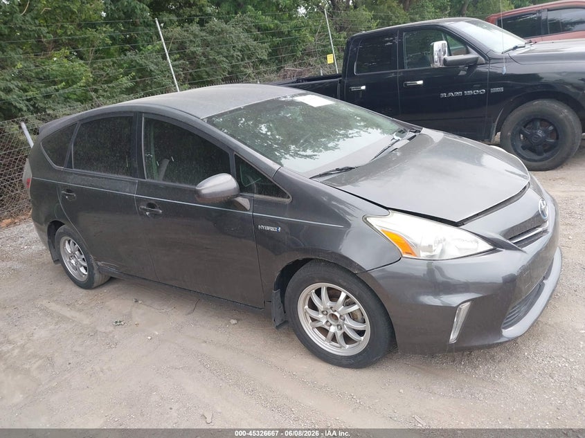 2013 Toyota Prius v VIN JTDZN3EU8D3190303 IAAI salvage auction — FRONT END, Clear (Arizona), sold $1,200 on 2026-07-29 (photo 1)