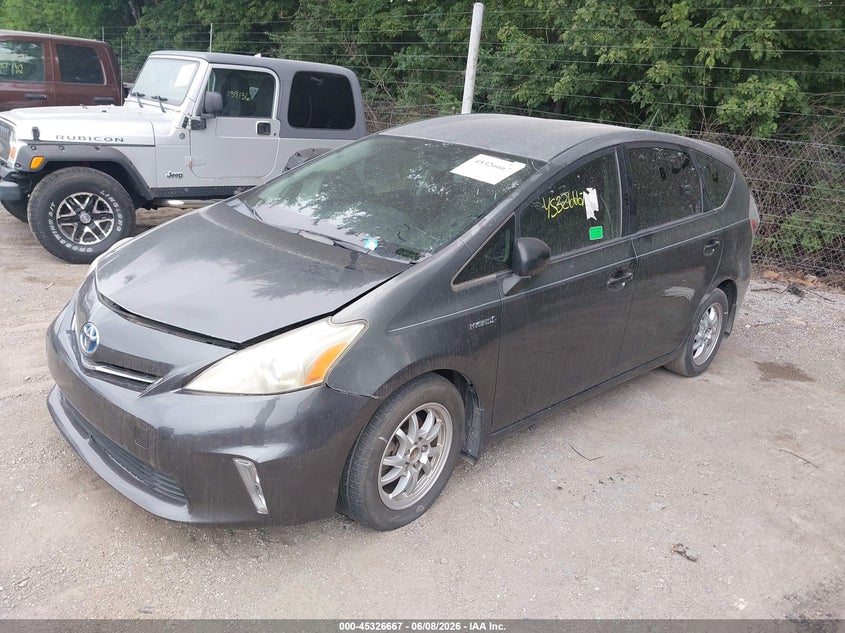 2013 Toyota Prius v VIN JTDZN3EU8D3190303 IAAI salvage auction — FRONT END, Clear (Arizona), sold $1,200 on 2026-07-29 (photo 2)