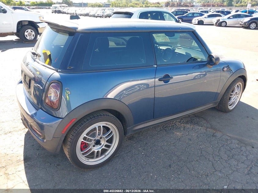 2011 Mini John cooper works VIN WMWSV9C5XBTZ96993 IAAI salvage auction — REAR END, Nrc Lienholder Repossession Paperwork (Oregon), sold $250 on 2026-08-06 (photo 4)