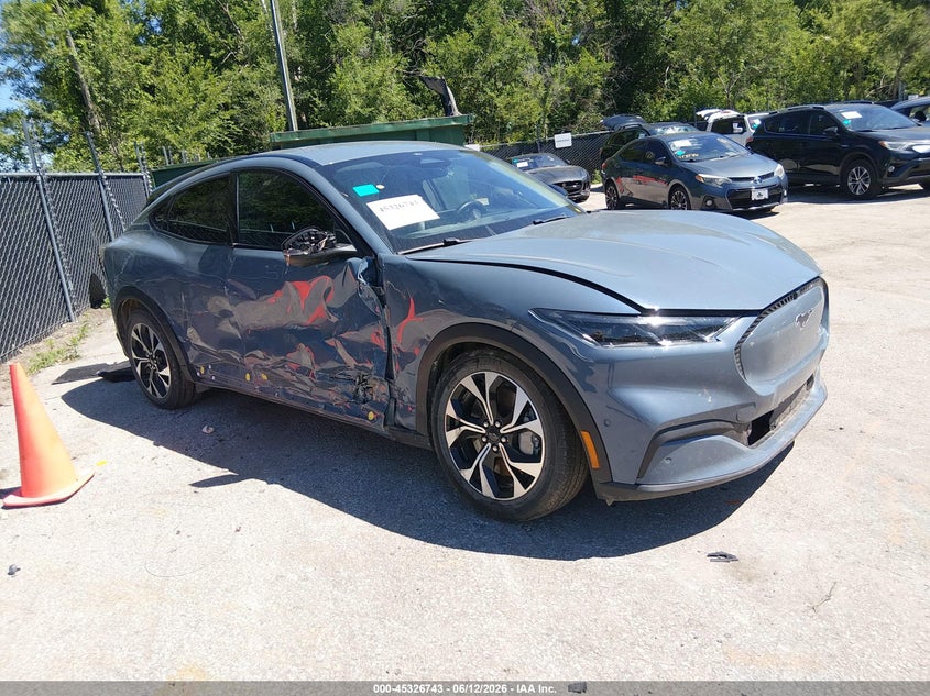 2024 Ford Mustang mach-e VIN 3FMTK1SU5RMA18030 — IAAI salvage auction photo