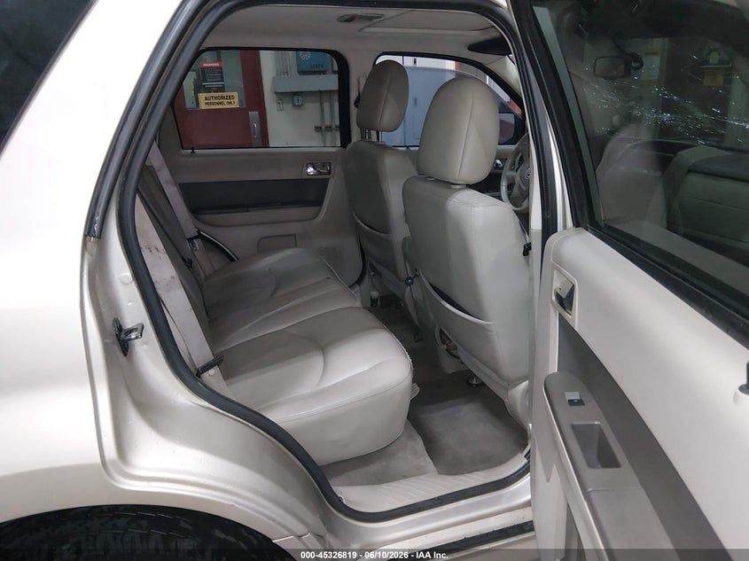 2010 Mercury Mariner VIN 4M2CN8B7XAKJ12019 IAAI salvage auction — FRONT END, Salvage (Idaho), sold $500 on 2026-07-10 (photo 8)