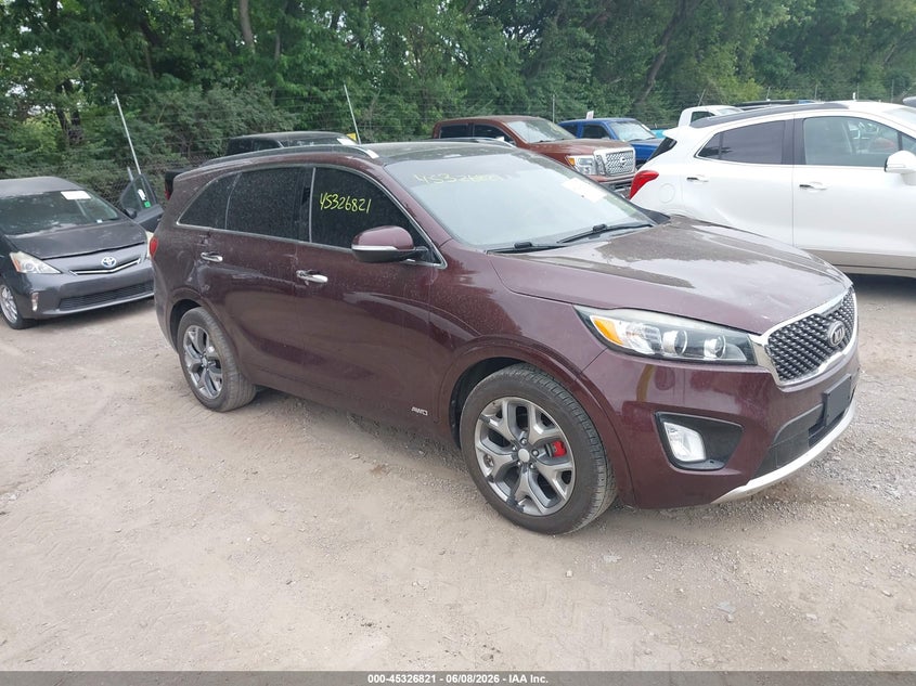 2017 Kia Sorento VIN 5XYPKDA57HG298529 IAAI salvage auction — NORMAL WEAR, Clear (Indiana), sold $1,500 on 2026-07-08 (photo 1)