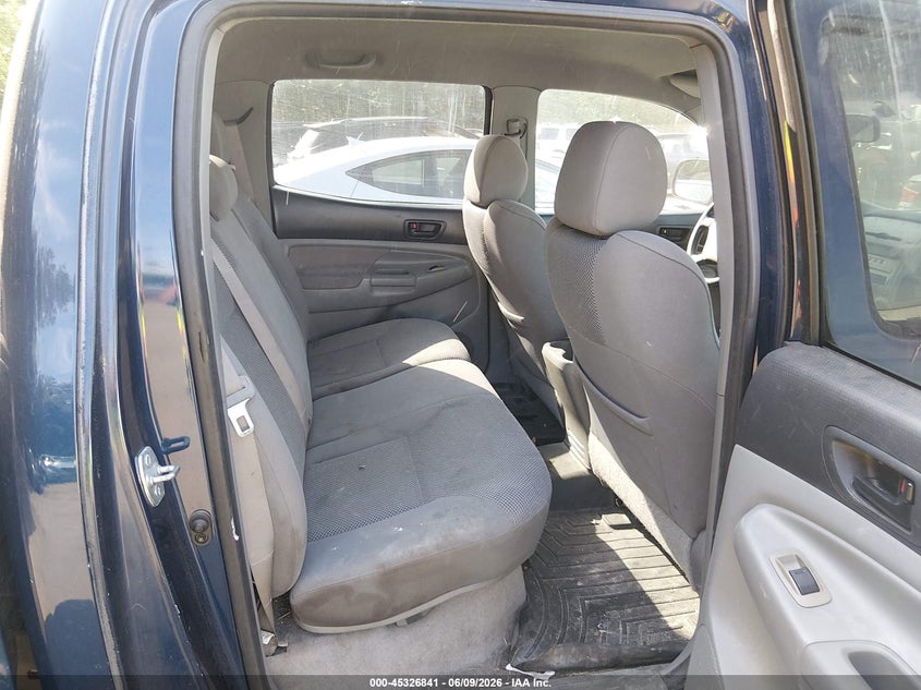 2006 Toyota Tacoma VIN 5TELU42N86Z192245 IAAI salvage auction — SIDE, Clear (Maryland), sold $3,400 on 2026-07-08 (photo 8)