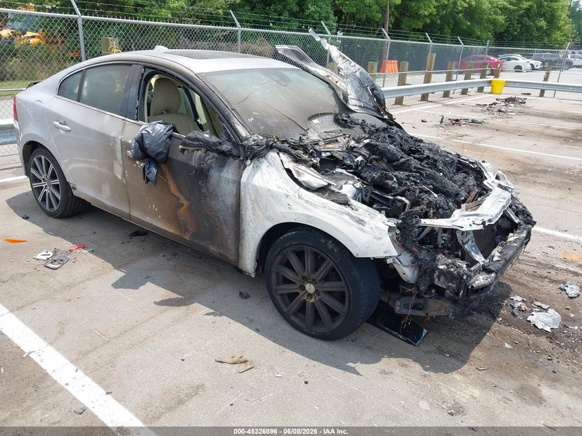 2015 Volvo S60 VIN YV140MFK0F1346550 IAAI salvage auction — Burn Engine, Salvage (North Carolina), sold $275 on 2026-08-06 (photo 1)