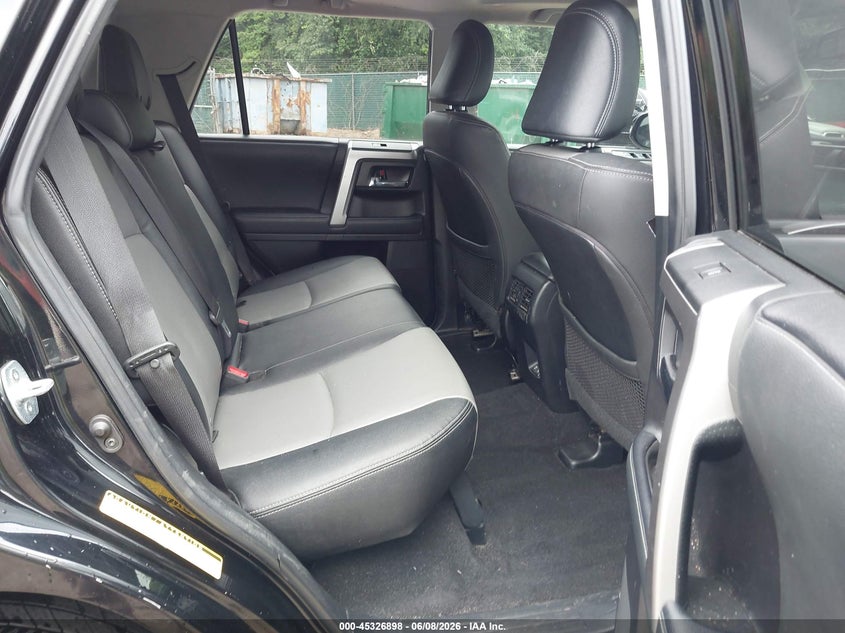 2020 Toyota 4runner VIN JTEZU5JR4L5216331 IAAI salvage auction — RIGHT FRONT, Salvage Title, sold $9,700 on 2026-07-09 (photo 8)