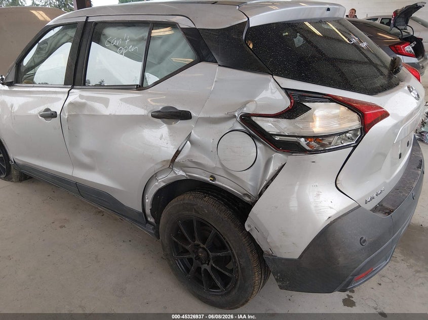 2020 Nissan Kicks VIN 3N1CP5BV6LL498147 IAAI salvage auction — FRONT & REAR, Salvage Title, sold $775 on 2026-07-22 (photo 6)