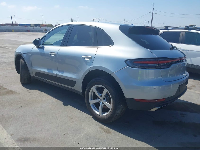 2021 Porsche Macan VIN WP1AA2A55MLB06650 IAAI salvage auction — RIGHT SIDE, Salvage (California), sold $16,500 on 2026-07-22 (photo 3)