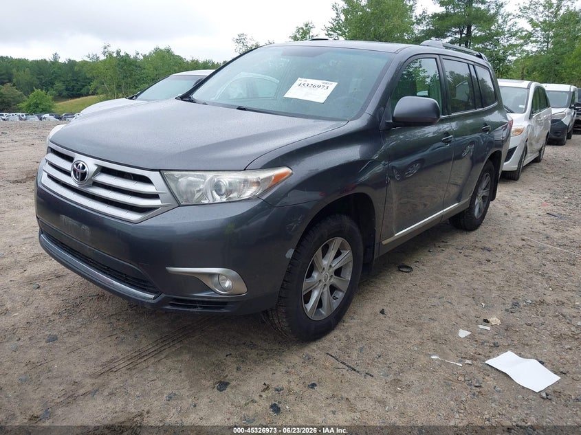 2012 Toyota Highlander VIN 5TDBK3EH4CS099782 IAAI salvage auction — REAR END, Clear (Massachusetts), sold $3,150 on 2026-07-28 (photo 2)