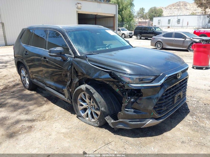 2024 Toyota Highlander VIN 5TDAAAB59RS061809 — IAAI salvage auction photo