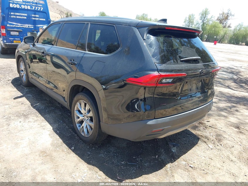 2024 Toyota Highlander VIN 5TDAAAB59RS061809 IAAI salvage auction — REAR END, Salvage Title, sold $17,000 on 2026-07-28 (photo 3)