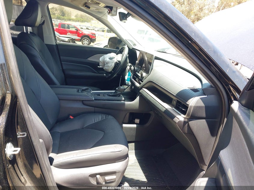 2024 Toyota Highlander VIN 5TDAAAB59RS061809 IAAI salvage auction — REAR END, Salvage Title, sold $17,000 on 2026-07-28 (photo 5)