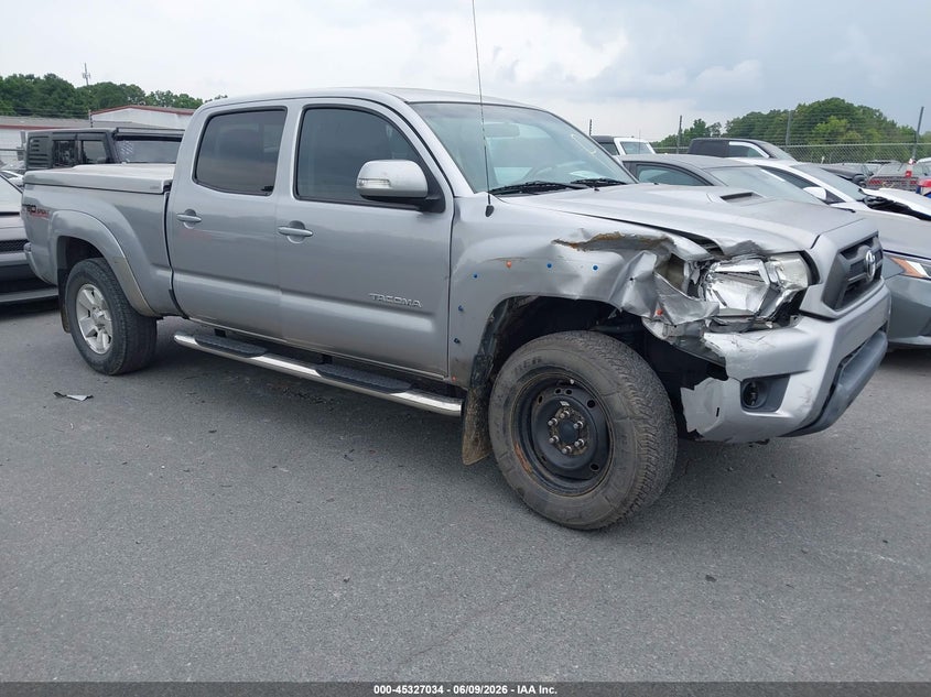 2015 Toyota Tacoma VIN 5TFMU4FN4FX031624 IAAI salvage auction — RIGHT FRONT, Salvage (North Carolina), sold $10,300 on 2026-07-20 (photo 1)