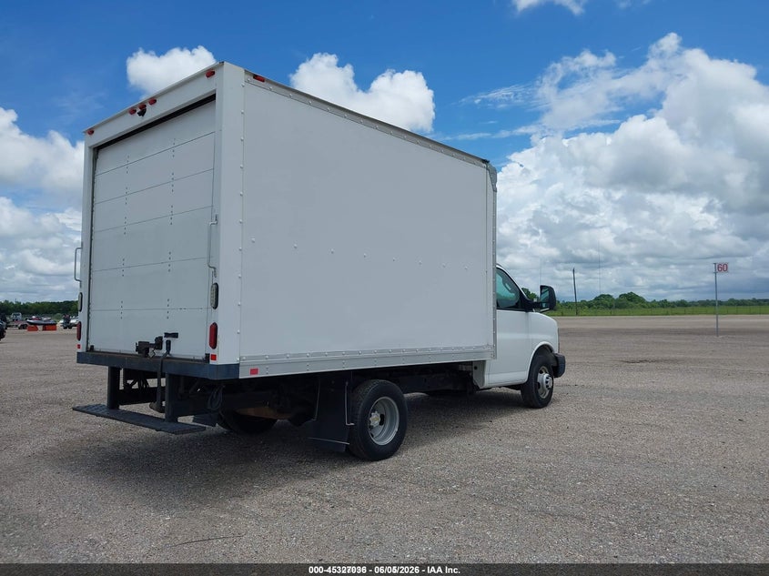 2016 Chevrolet Express 2500 VIN 1GB3GRCG0G1258937 IAAI salvage auction — NORMAL WEAR, Sf97 (Texas), sold $10,200 on 2026-07-07 (photo 4)