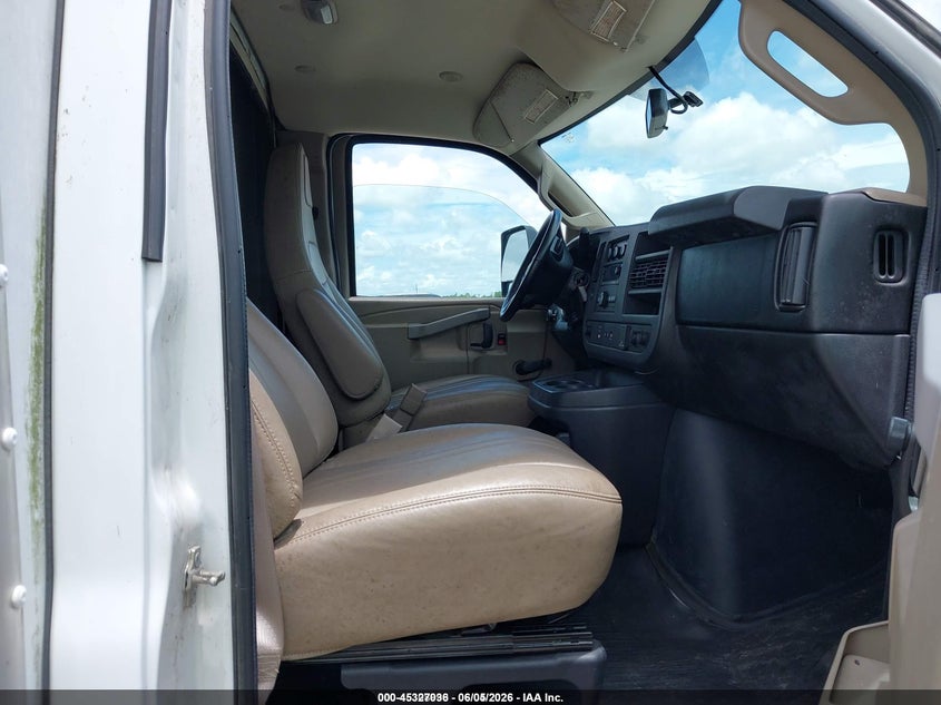 2016 Chevrolet Express 2500 VIN 1GB3GRCG0G1258937 IAAI salvage auction — NORMAL WEAR, Sf97 (Texas), sold $10,200 on 2026-07-07 (photo 8)