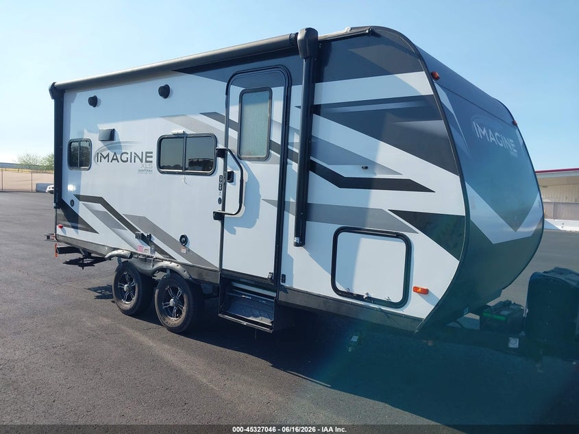 2023 Grand design Reflection VIN 573TE2225P3432156 — IAAI salvage auction photo