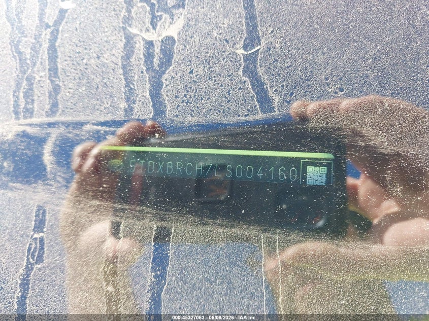 2020 Toyota Highlander VIN 5TDXBRCH7LS004160 IAAI salvage auction — SIDE, Salvage Title, sold $16,600 on 2026-07-11 (photo 9)