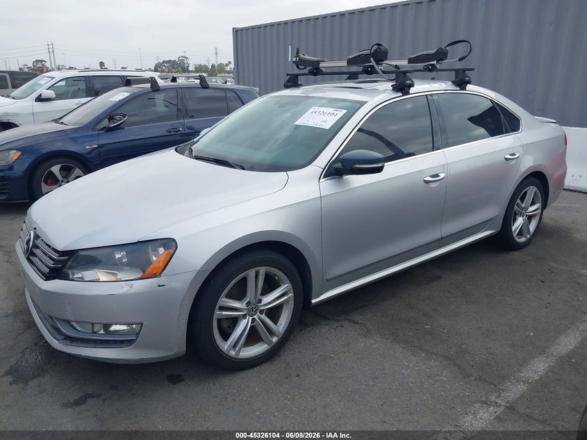 2012 Volkswagen Passat VIN 1VWCN7A37CC083300 IAAI salvage auction — NORMAL WEAR, Clear - Dealer Only (California), sold $1,025 on 2026-07-09 (photo 2)