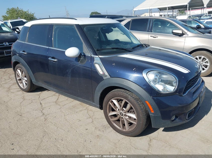 2013 Mini Countryman VIN WMWZC3C55DWP24855 — IAAI salvage auction photo