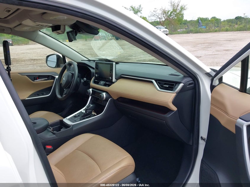 2019 Toyota Rav 4 VIN JTMN1RFV1KD512789 IAAI salvage auction — LEFT SIDE, Junk Bill Of Sale Mv2459 (Wisconsin), sold $10,200 on 2026-07-28 (photo 5)