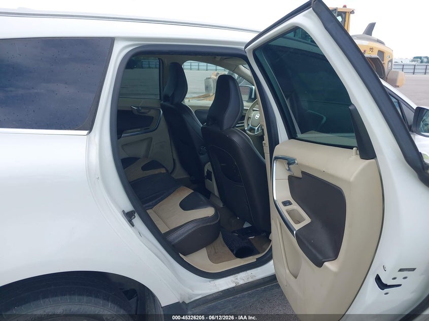 2013 Volvo Xc60 VIN YV4952DLXD2406058 IAAI salvage auction — NORMAL WEAR, Original (Texas), sold $525 on 2026-07-08 (photo 8)