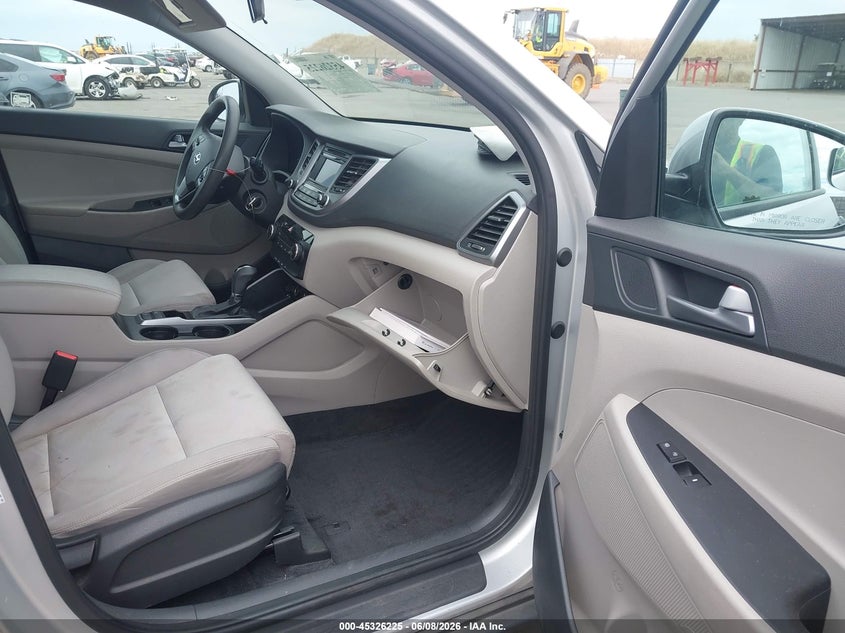 2016 Hyundai Tucson VIN KM8J33A48GU116723 IAAI salvage auction — REAR END, Salvage Title, sold $3,000 on 2026-07-29 (photo 5)