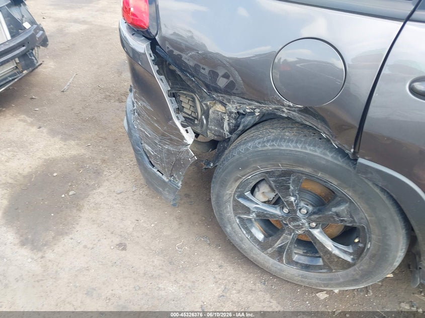 2018 Jeep Cherokee VIN 1C4PJMDX4JD541797 IAAI salvage auction — RIGHT REAR, Salvage Title, sold $3,000 on 2026-08-07 (photo 6)