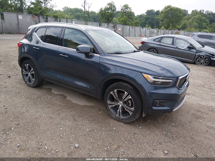 2022 Volvo Xc40 VIN YV4162UL1N2772714 IAAI salvage auction — LEFT REAR, Salvage (Pennsylvania), sold $8,850 on 2026-07-21 (photo 1)