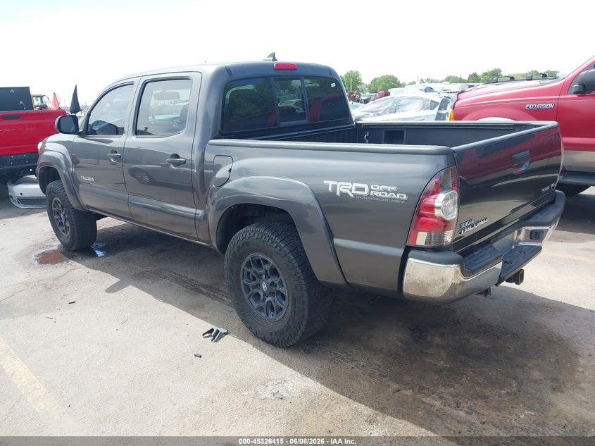 2012 Toyota Tacoma VIN 5TFLU4EN0CX037865 IAAI salvage auction — SIDE, Salvage Title, sold $7,750 on 2026-07-23 (photo 3)