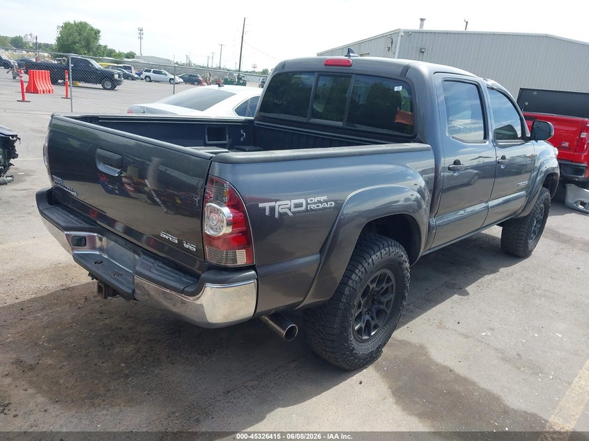 2012 Toyota Tacoma VIN 5TFLU4EN0CX037865 IAAI salvage auction — SIDE, Salvage Title, sold $7,750 on 2026-07-23 (photo 4)