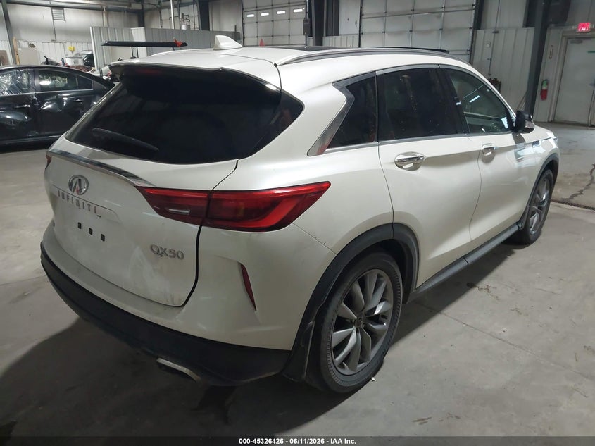 2021 Infiniti Qx50 VIN 3PCAJ5CB0MF105169 IAAI salvage auction — THEFT, Salvage Title, sold $8,600 on 2026-10-03 (photo 4)