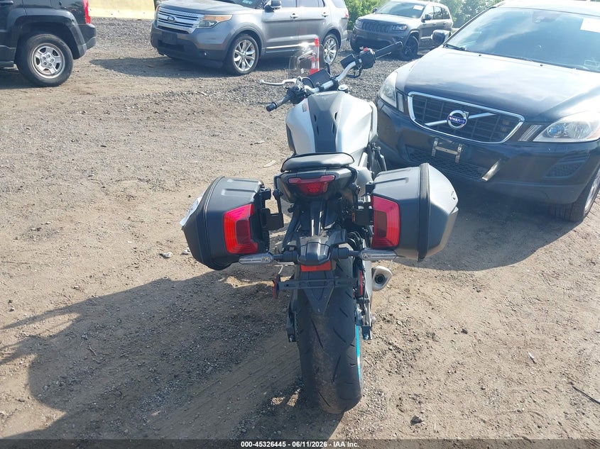 2025 Yamaha VIN JYARM48Y9SA000794 IAAI salvage auction — LEFT & RIGHT, Mv-907A (New York), sold $4,600 on 2026-07-14 (photo 6)