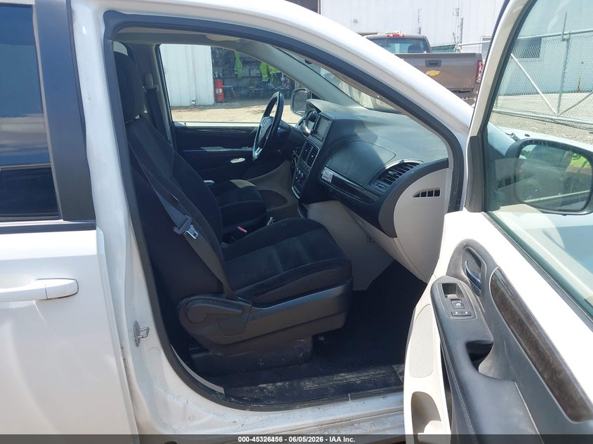 2018 Dodge Grand caravan VIN 2C4RDGBG1JR254886 IAAI salvage auction — NORMAL WEAR, Sf97 (Ohio), sold $13,000 on 2026-07-15 (photo 5)